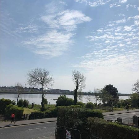 Lake View Galway City Екстер'єр фото