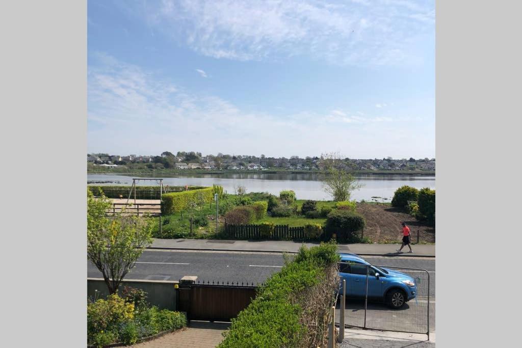 Lake View Galway City Екстер'єр фото
